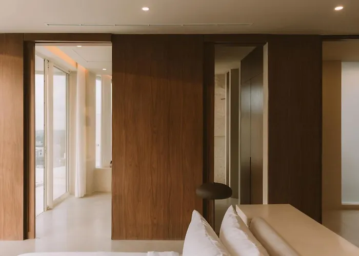 Fira Uluwatu