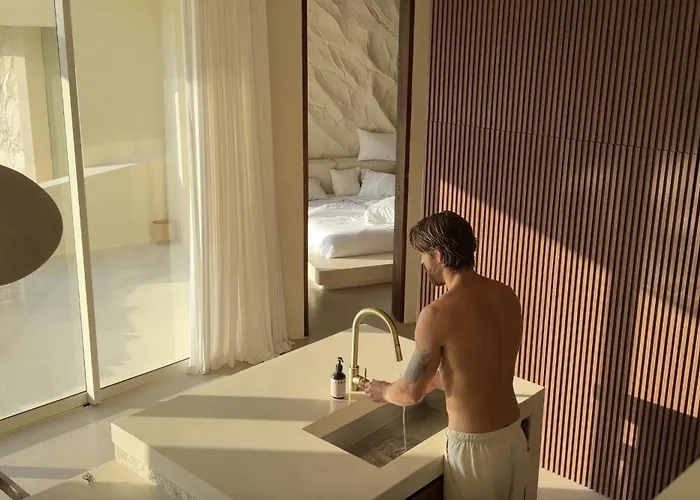 Fira Hotel Uluwatu