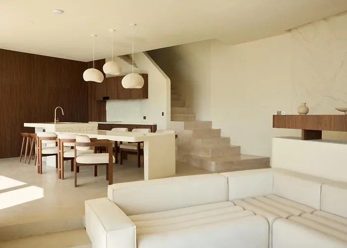 Fira Hotel Uluwatu